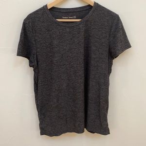 Outdoor Voices short sleeve tee dark gray XL